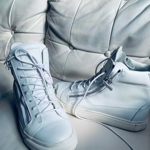 Like new Giuseppe zanotti slide zoo logo sneakers